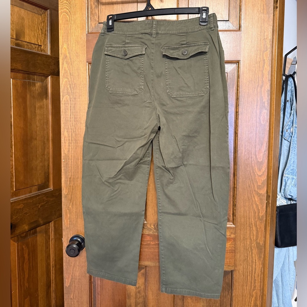 Universal Thread Olive Cropped Straight Pants - image 6